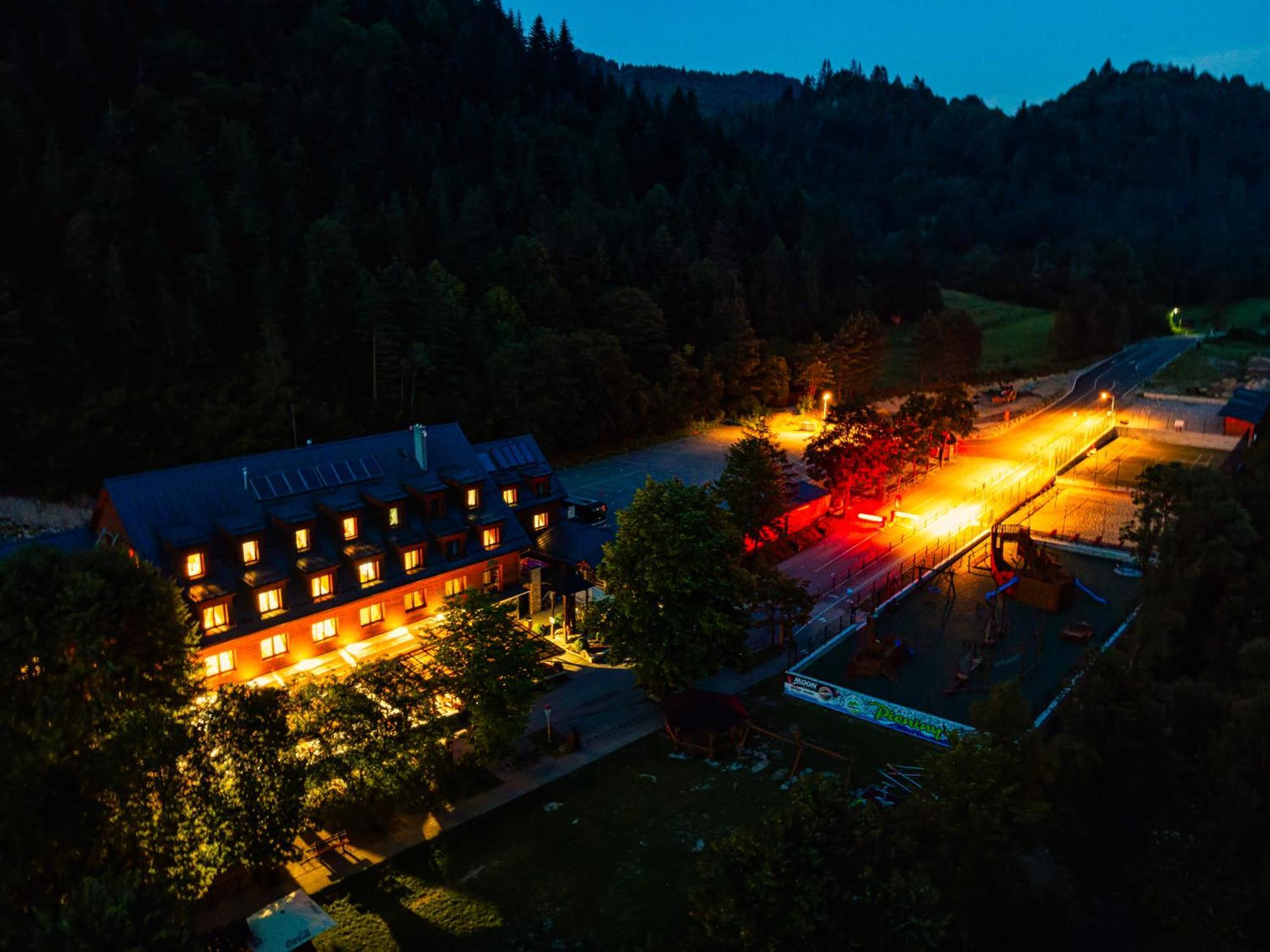 Hotel Chata Pieniny Lesnica Exterior foto